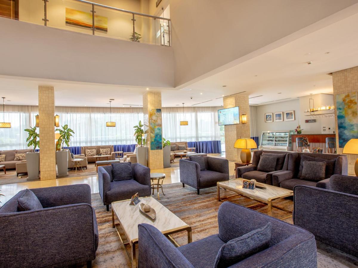 Golden Tulip Canaan Kampala Exterior foto
