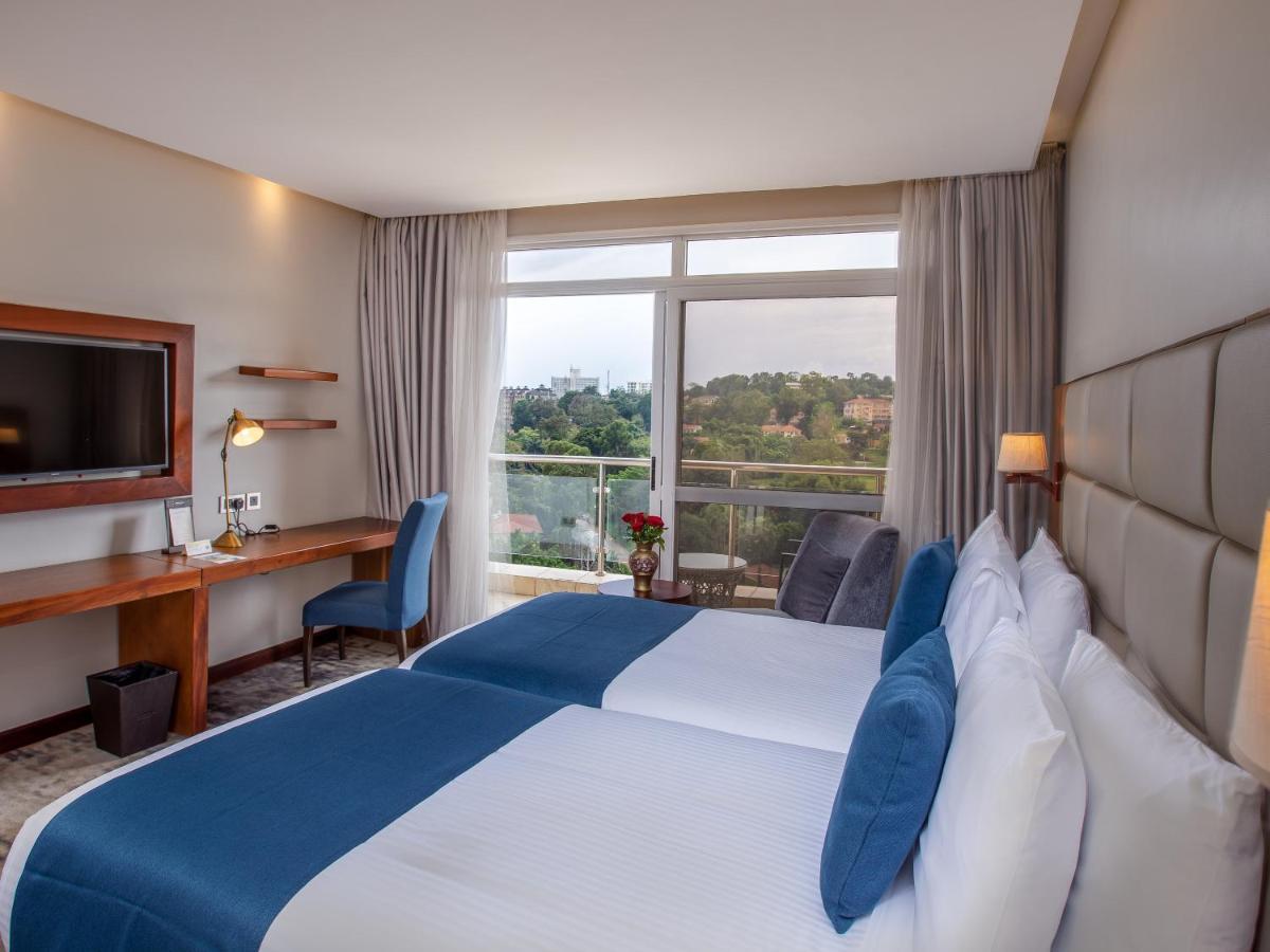 Golden Tulip Canaan Kampala Exterior foto