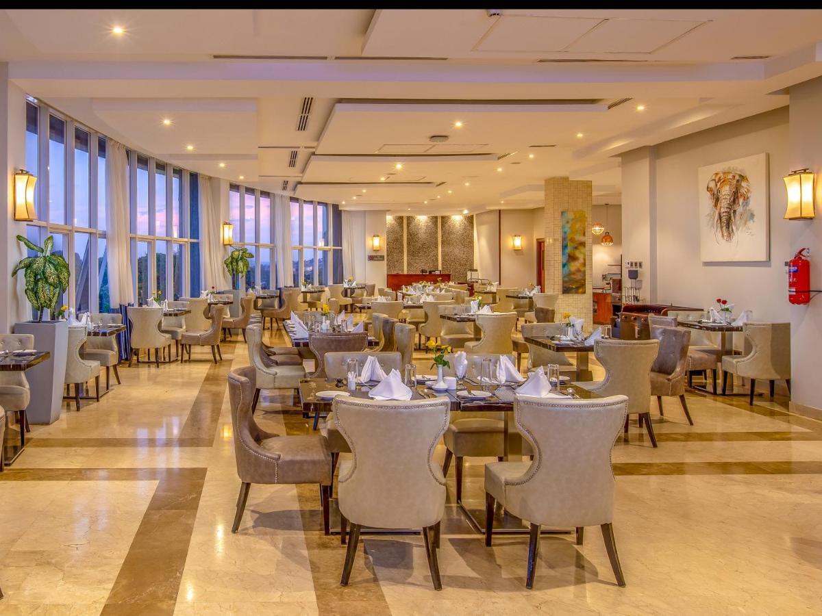 Golden Tulip Canaan Kampala Exterior foto